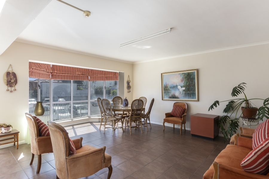 To Let 1 Bedroom Property for Rent in Van Ryneveld Western Cape